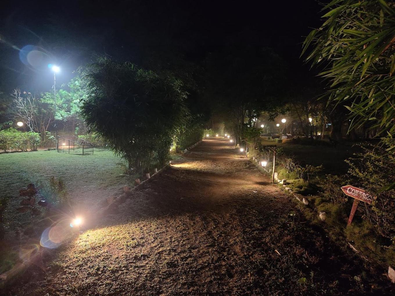 Pench Tiger Trails Resort Khawāsa Exterior foto